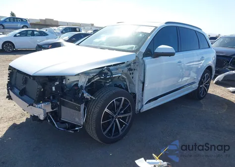 2022 Audi Q7 Premium Plus 55 Tfsi Quattro Tiptronic from USA, damaged, VIN WA1LXBF79ND004082